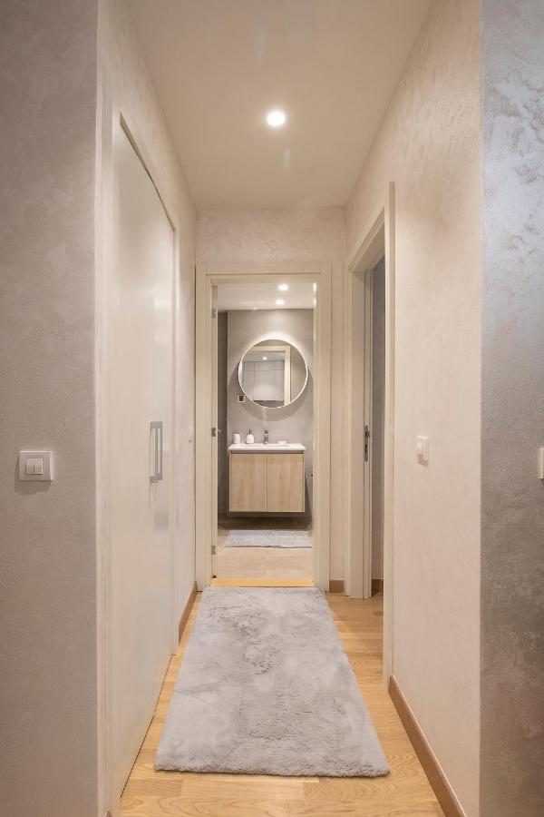 Beograd Na Vodi - BW Vista Luxury Apartment Bagian luar foto