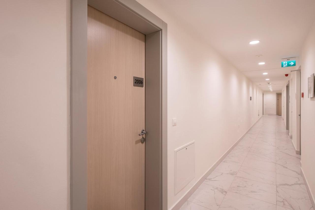 Beograd Na Vodi - BW Vista Luxury Apartment Bagian luar foto
