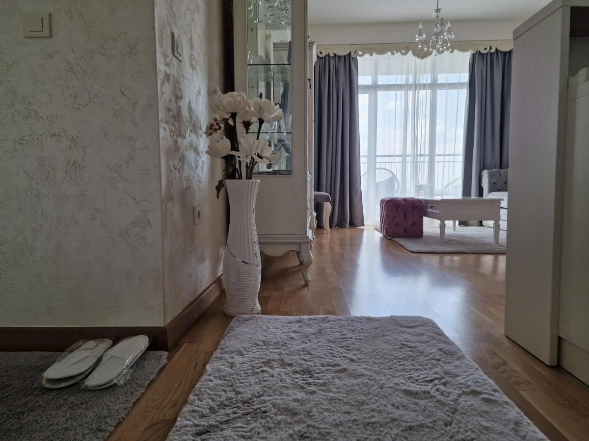Beograd Na Vodi - BW Vista Luxury Apartment Bagian luar foto