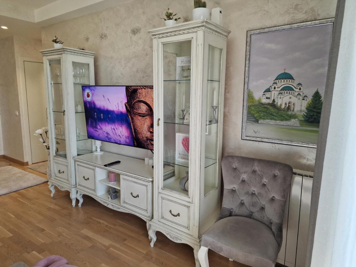 Beograd Na Vodi - BW Vista Luxury Apartment Bagian luar foto